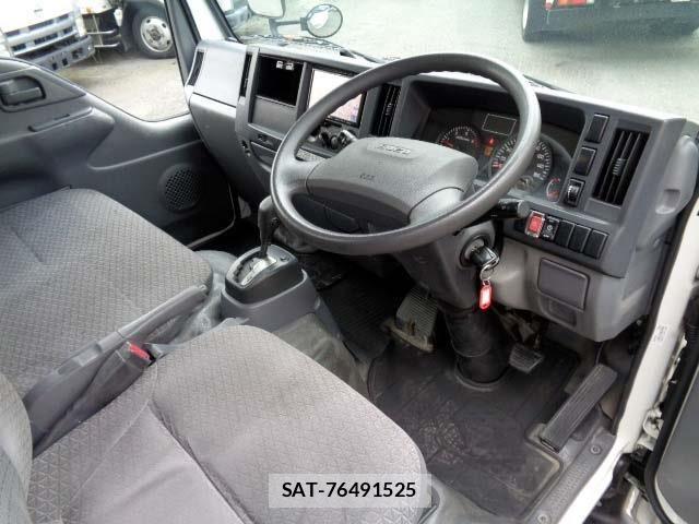 Isuzu ELF TRUCK 2019-03 6214307-2