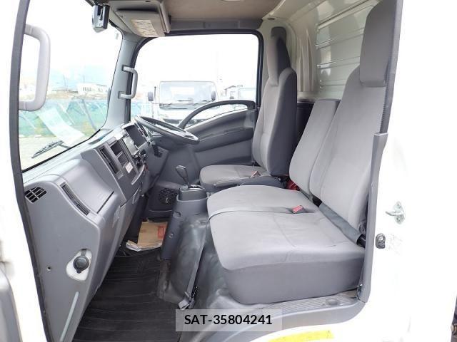 Isuzu ELF TRUCK 2015-01 6214284-14