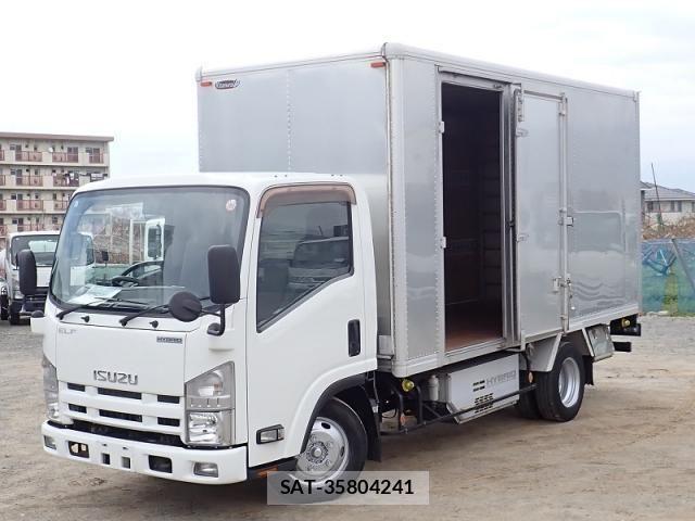 Isuzu ELF TRUCK 2015-01 6214284-1