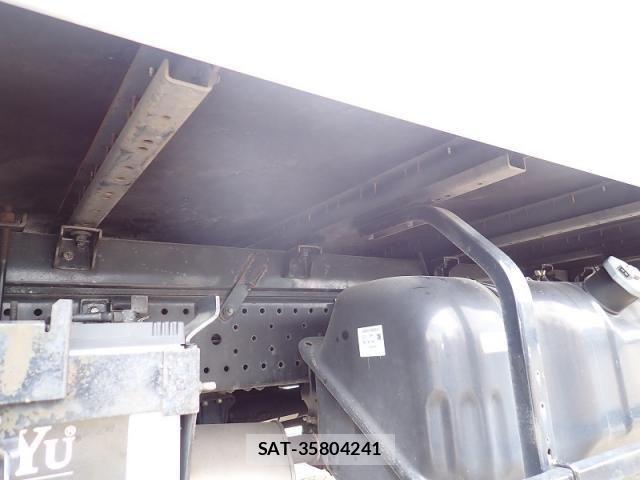 Isuzu ELF TRUCK 2015-01 6214284-19