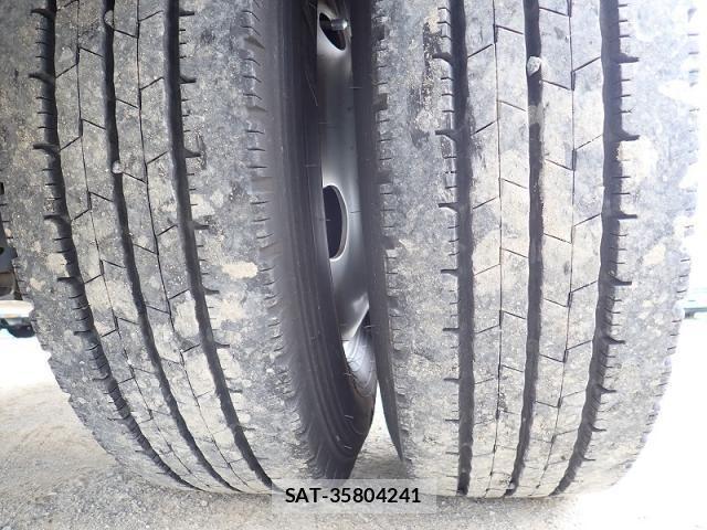 Isuzu ELF TRUCK 2015-01 6214284-22