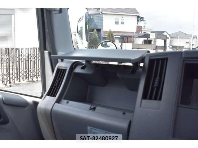 Isuzu ELF TRUCK 2016-04 6214296-21