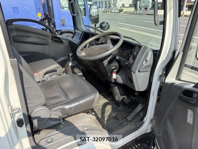 Isuzu ELF TRUCK 2013-12 6243774-10