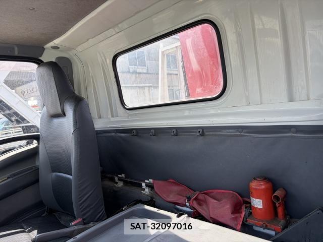 Isuzu ELF TRUCK 2013-12 6243774-14