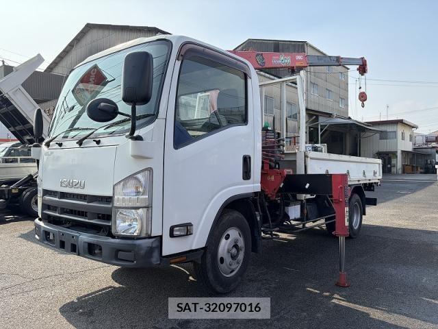 Isuzu ELF TRUCK 2013-12 6243774-17