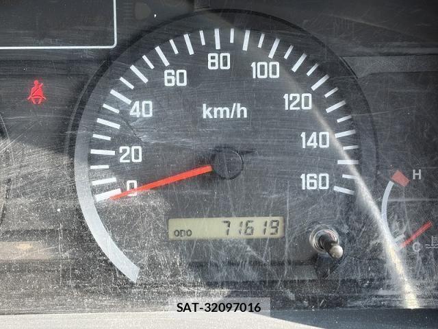 Isuzu ELF TRUCK 2013-12 6243774-28