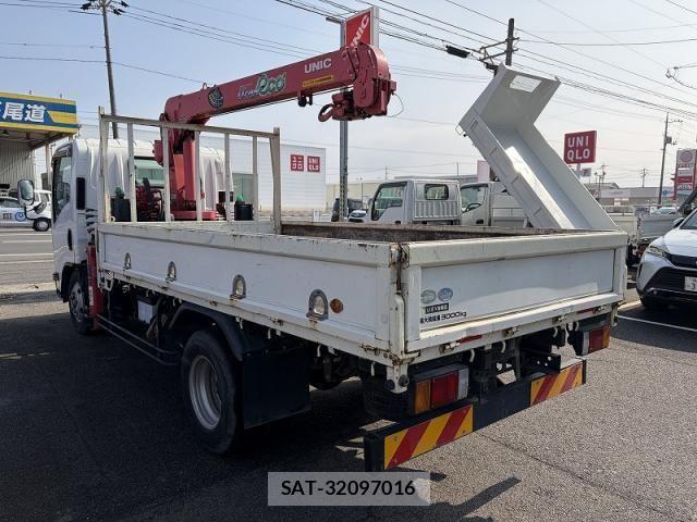 Isuzu ELF TRUCK 2013-12 6243774-2