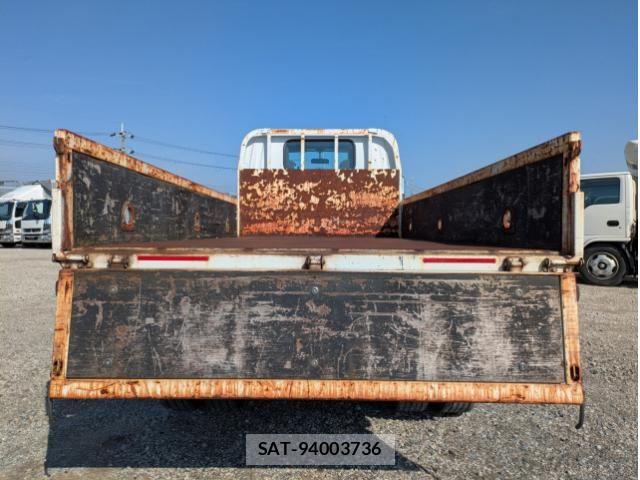 Isuzu ELF TRUCK 2013-03 6243801-9