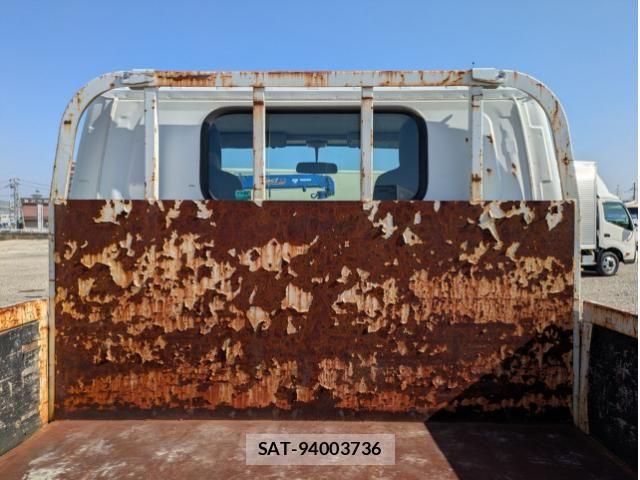 Isuzu ELF TRUCK 2013-03 6243801-12