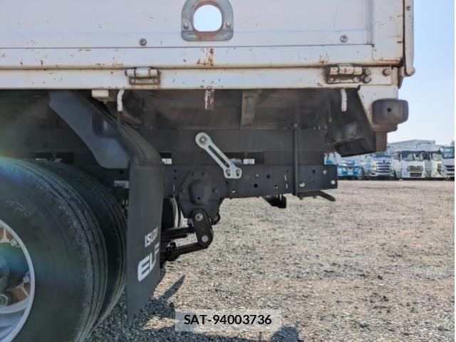 Isuzu ELF TRUCK 2013-03 6243801-16
