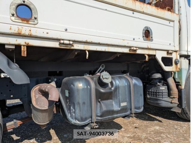 Isuzu ELF TRUCK 2013-03 6243801-23