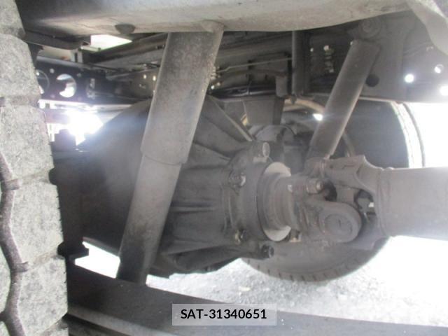 Isuzu ELF TRUCK 2016-12 6243808-9