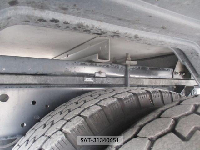 Isuzu ELF TRUCK 2016-12 6243808-10