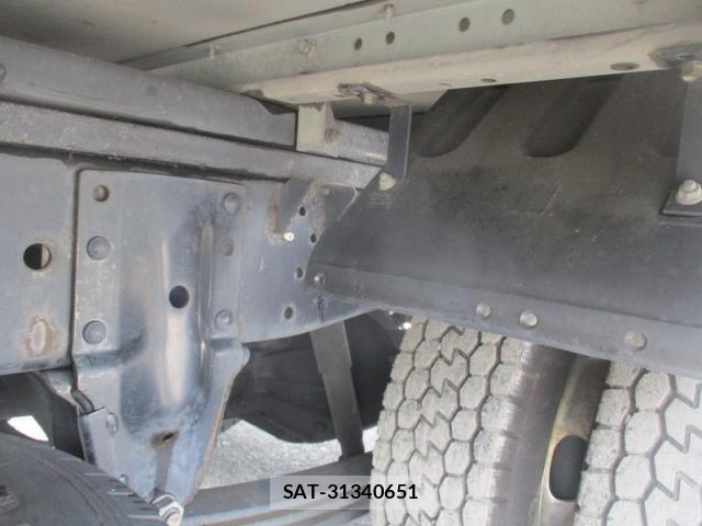 Isuzu ELF TRUCK 2016-12 6243808-13
