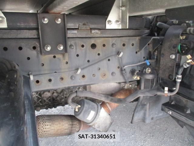 Isuzu ELF TRUCK 2016-12 6243808-6
