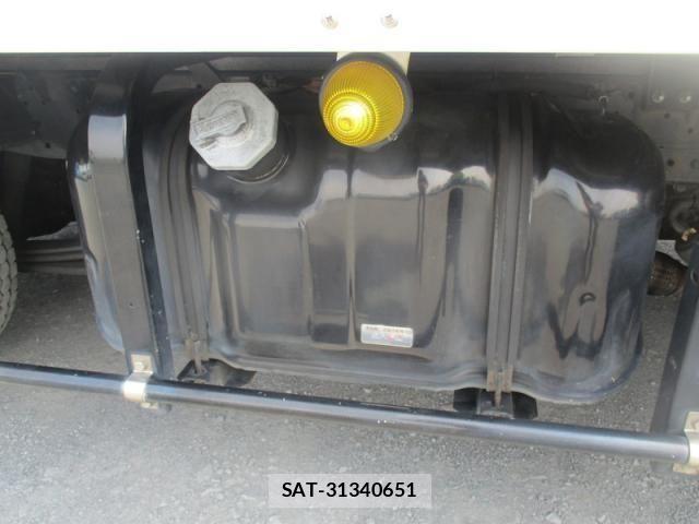 Isuzu ELF TRUCK 2016-12 6243808-7