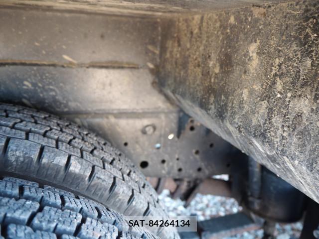 Isuzu ELF TRUCK 2005-06 6243775-20