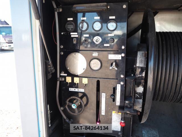 Isuzu ELF TRUCK 2005-06 6243775-24