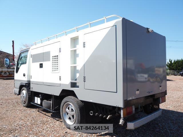 Isuzu ELF TRUCK 2005-06 6243775-2