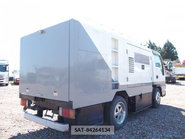 Isuzu ELF TRUCK 2005-06 6243775-4