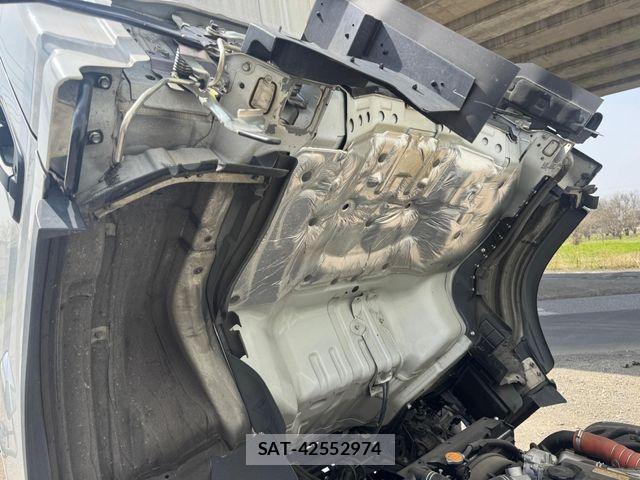 Isuzu ELF TRUCK 2020-02 6263948-16