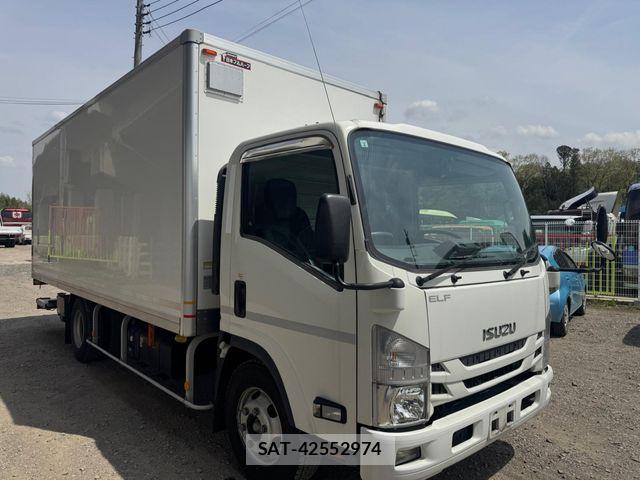 Isuzu ELF TRUCK 2020-02 6263948-1