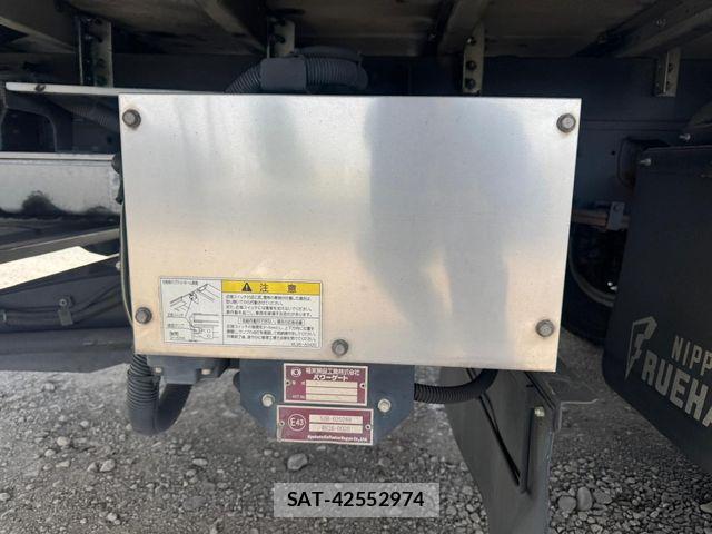 Isuzu ELF TRUCK 2020-02 6263948-28