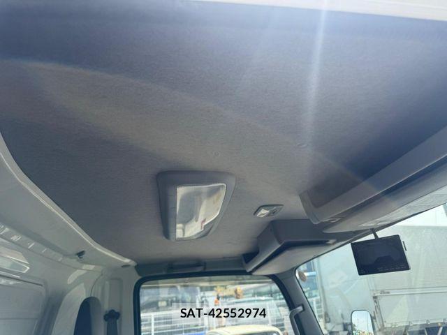 Isuzu ELF TRUCK 2020-02 6263948-8
