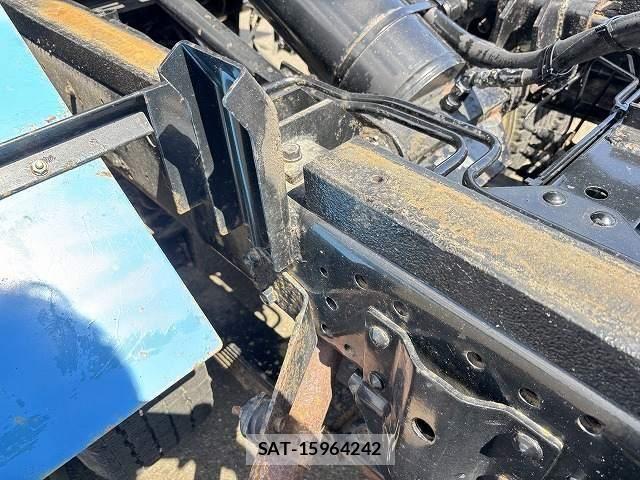Isuzu ELF TRUCK 2002-08 6263962-21