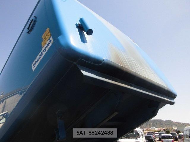 Isuzu ELF TRUCK 2014-03 6263957-11