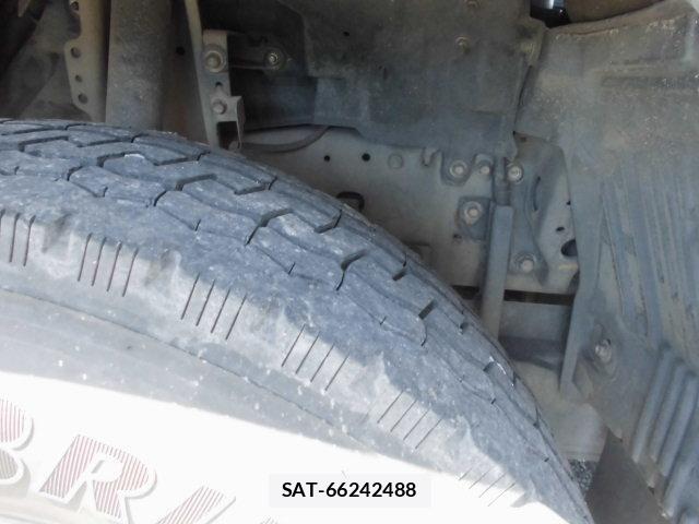 Isuzu ELF TRUCK 2014-03 6263957-18