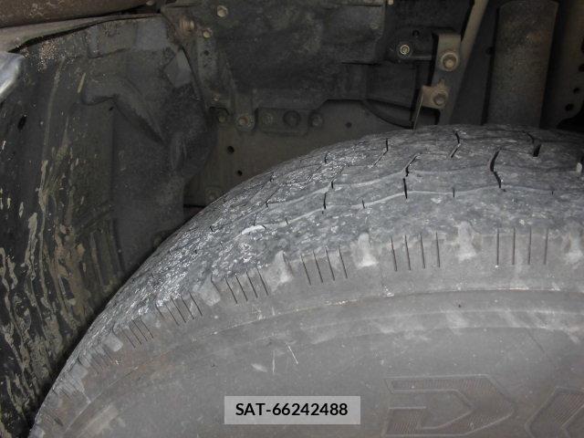 Isuzu ELF TRUCK 2014-03 6263957-20