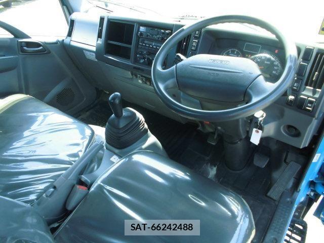 Isuzu ELF TRUCK 2014-03 6263957-27