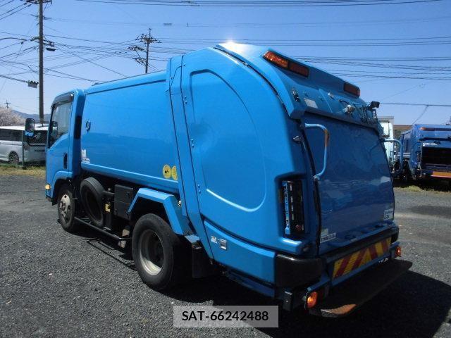 Isuzu ELF TRUCK 2014-03 6263957-4