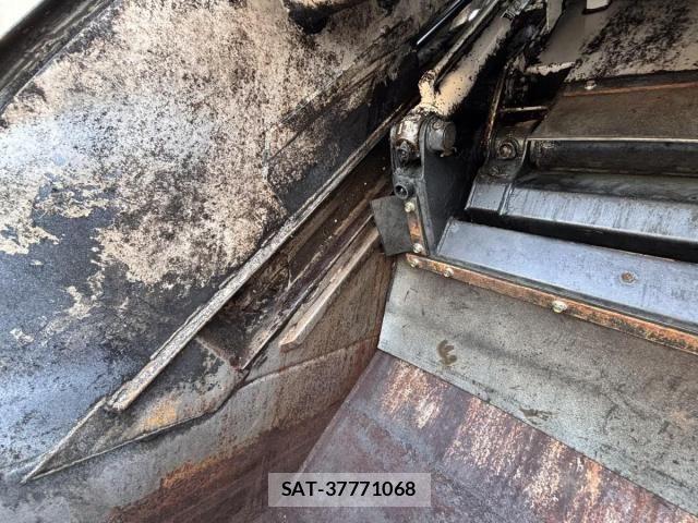 Isuzu ELF TRUCK 2013-03 6263961-19