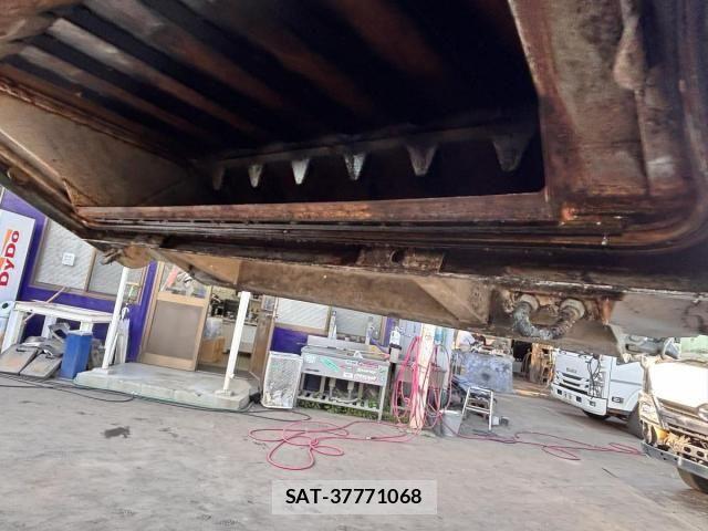 Isuzu ELF TRUCK 2013-03 6263961-28
