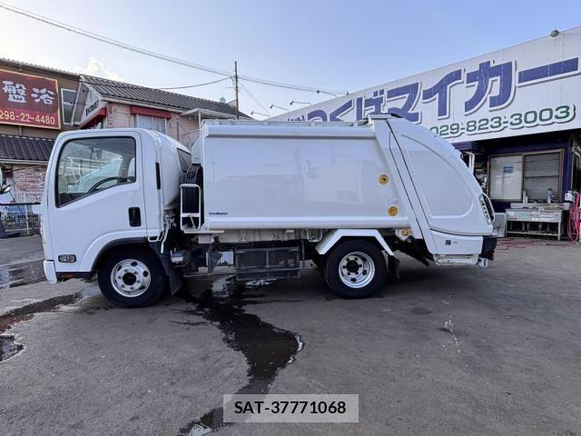 Isuzu ELF TRUCK 2013-03 6263961-7
