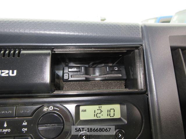Isuzu ELF TRUCK 2018-12 6263950-14
