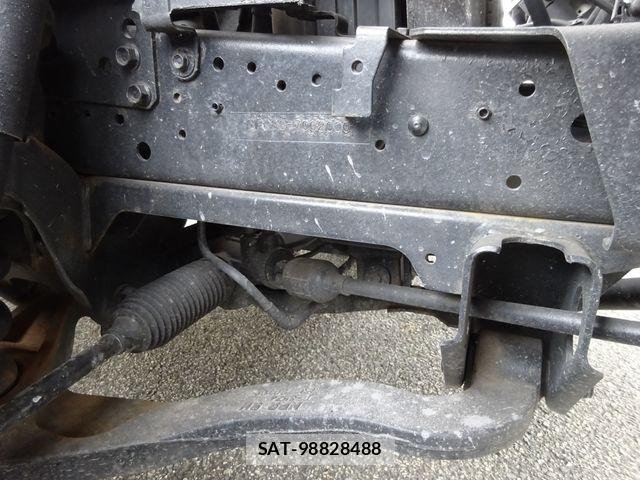 Isuzu ELF TRUCK 2020-02 6263947-17