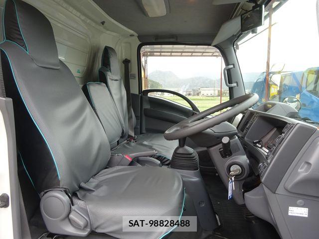 Isuzu ELF TRUCK 2020-02 6263947-20