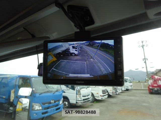 Isuzu ELF TRUCK 2020-02 6263947-24