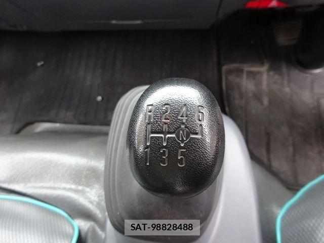 Isuzu ELF TRUCK 2020-02 6263947-25