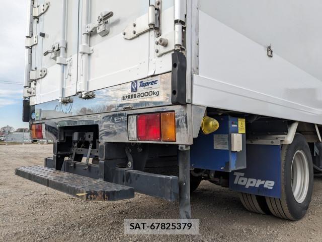 Isuzu ELF TRUCK 2018-04 6276195-6