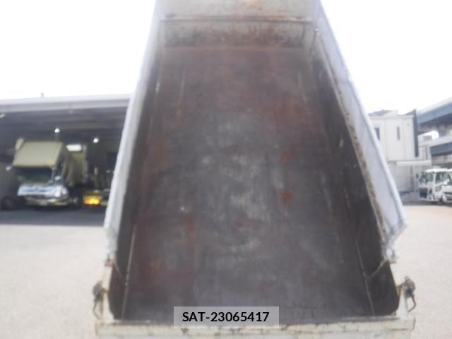 Isuzu ELF TRUCK 2017-11 6276189-11