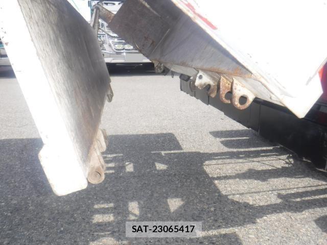 Isuzu ELF TRUCK 2017-11 6276189-12