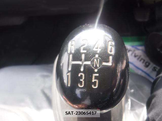 Isuzu ELF TRUCK 2017-11 6276189-25