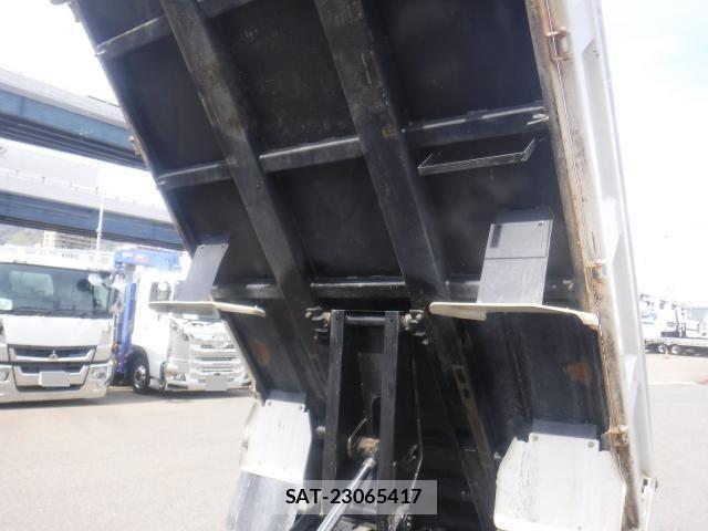 Isuzu ELF TRUCK 2017-11 6276189-8