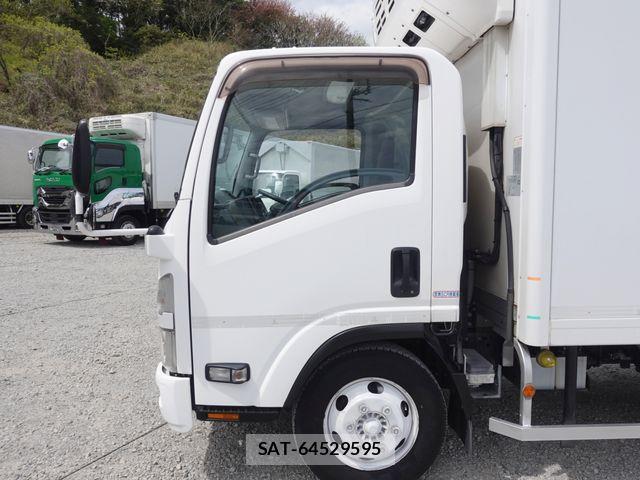 Isuzu ELF TRUCK 2019-04 6271587-13