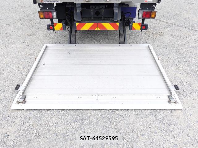 Isuzu ELF TRUCK 2019-04 6271587-15
