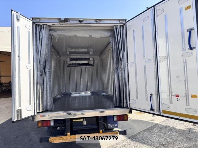 Isuzu ELF TRUCK 2021-02 6271572-9
